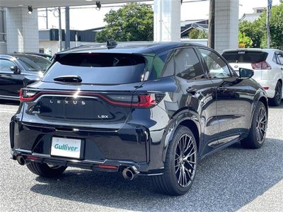 2025 Lexus LBX — миниатюра 42