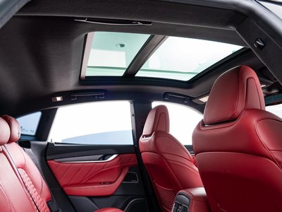 MASERATI LEVANTE - 9