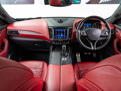 MASERATI LEVANTE - 5