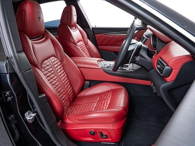 MASERATI LEVANTE - 10