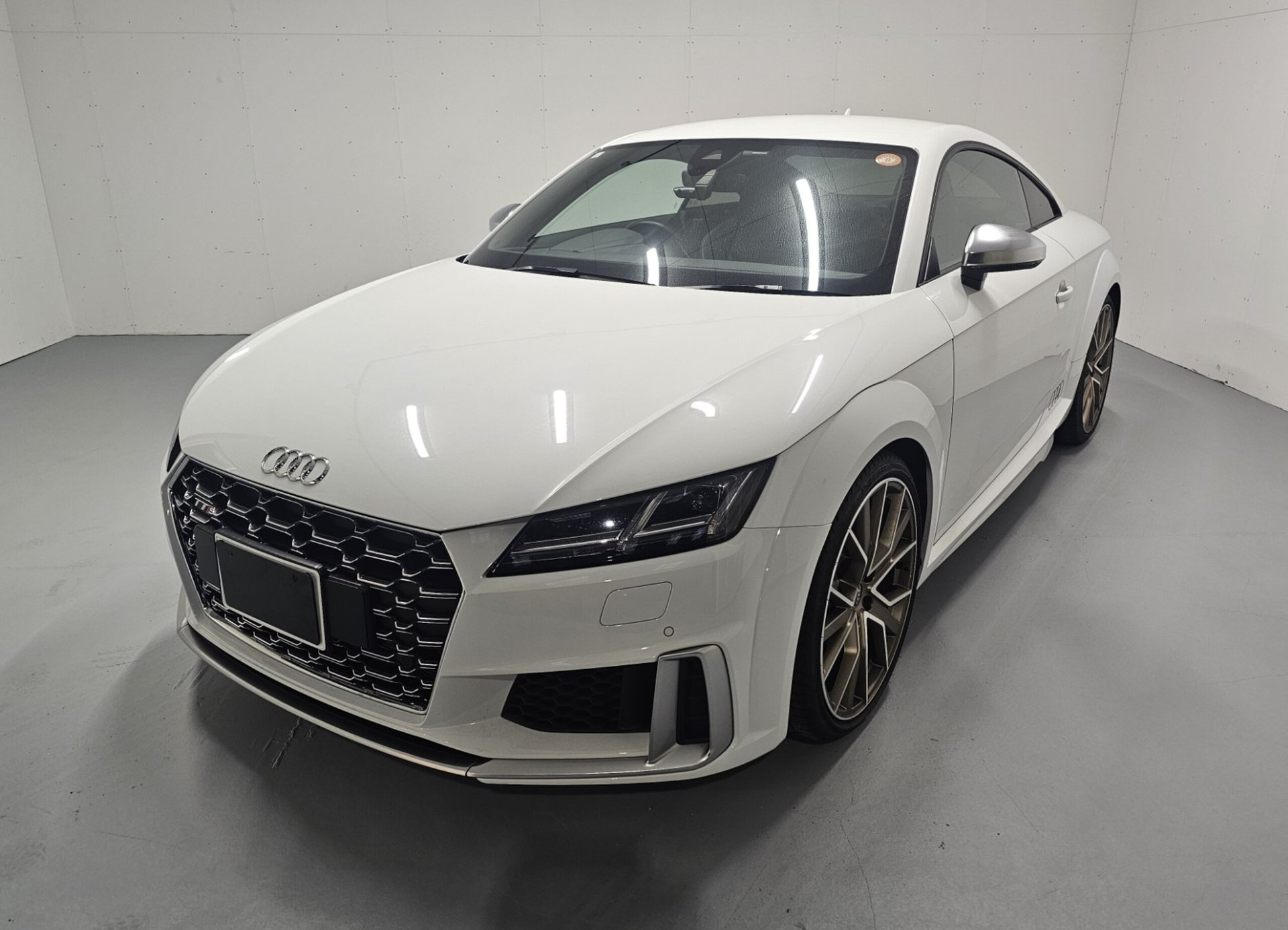 AUDI TTS COUPE - View 1