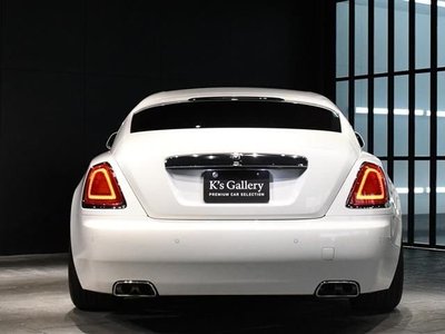 ROLLS-ROYCE WRAITH - 6