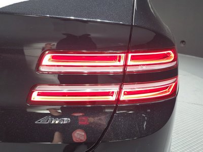 GENESIS GV80 - 10