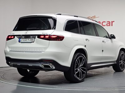 2024 Mercedes-BENZ GLS — фото 3
