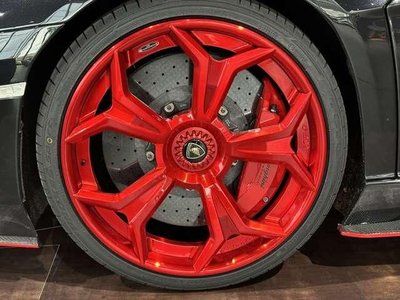 LAMBORGHINI AVENTADOR ROADSTER - 9