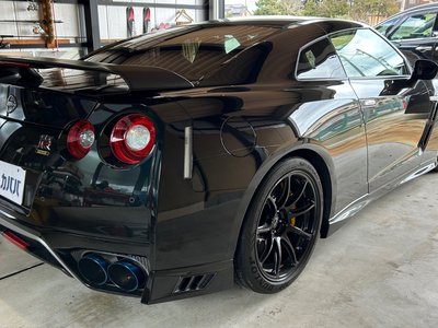 NISSAN GT-R TRACK EDITION ENGINEERED BY NISMO T - 4