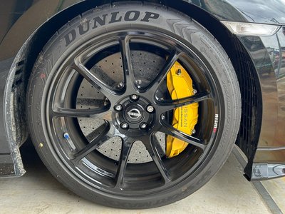 NISSAN GT-R TRACK EDITION ENGINEERED BY NISMO T - 9