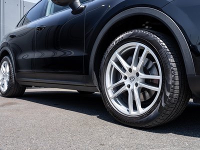 PORSCHE CAYENNE - 5