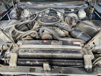 CADILLAC FLEETWOOD - 4