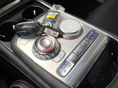 صورة 9 لـ 2023 GENESIS G90 (RS4)