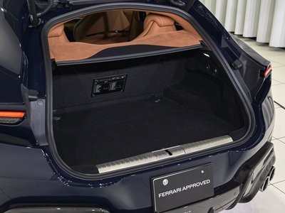 2026 Ferrari PUROSANGUE 缩略图 19