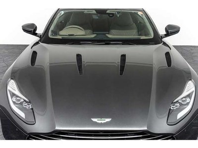 ASTON MARTIN DB11 - 7