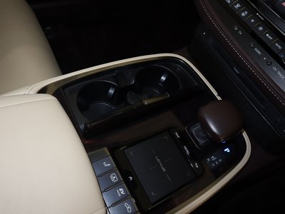 2017 Lexus LS 缩略图 13