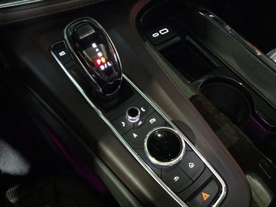 CADILLAC ESCALADE 5TH GENERATION - 9