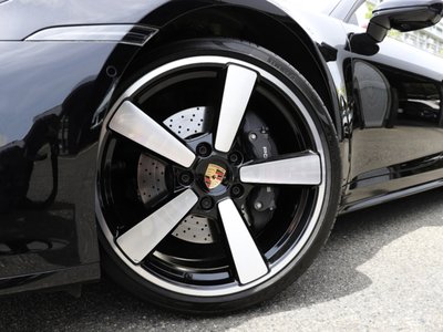 PORSCHE 911 - 3