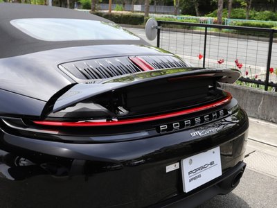 PORSCHE 911 - 9