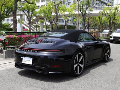 PORSCHE 911 - 8