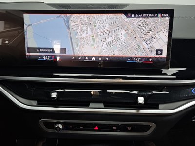 2025 BMW X6 — миниатюра 20