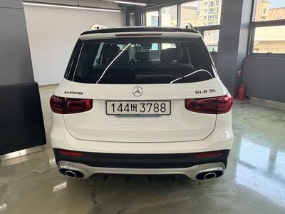MERCEDES-BENZ GLB - 4
