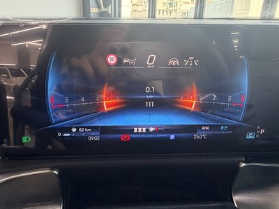 MERCEDES-BENZ GLB - 6