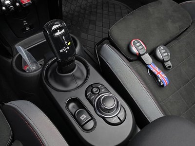 MINI CONVERTIBLE - 9