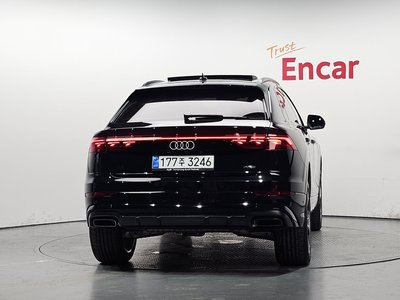 2026 AUDI Q8 — фото 4