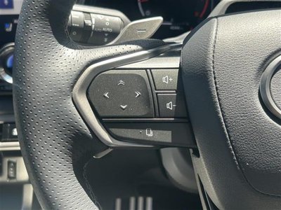 2025 Lexus RX thumbnail 23