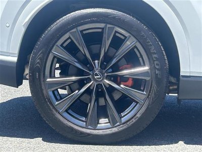 2025 Lexus RX thumbnail 40