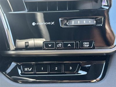 2025 Lexus RX thumbnail 22