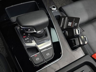 صورة 9 لـ 2022 AUDI Q5