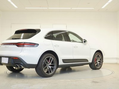 PORSCHE MACAN - 6