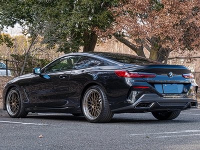 BMW 8 SERIES - 10
