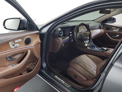 MERCEDES-BENZ E-CLASS - 10