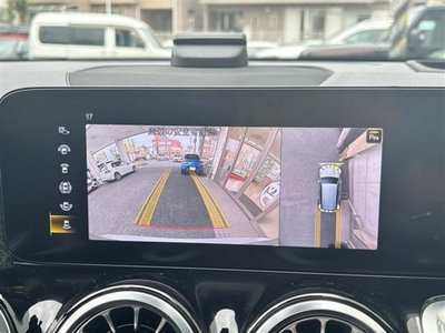 MERCEDES-BENZ GLB - 5