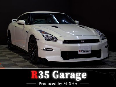 NISSAN GT-R