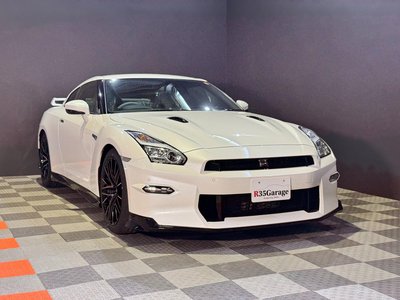 NISSAN GT-R - 5
