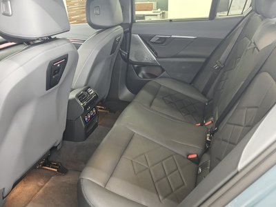 2025 BMW 5 SERIES 照片 8