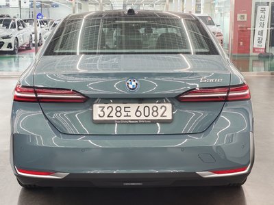 2025 BMW 5 SERIES 照片 4