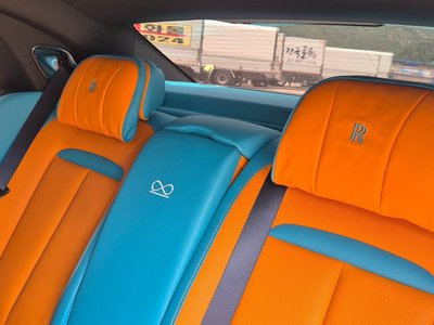 ROLLS-ROYCE GHOST - 10