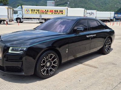 ROLLS-ROYCE GHOST - 1