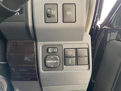 TOYOTA LAND CRUISER - 10