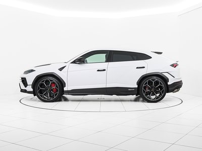 LAMBORGHINI URUS - 5