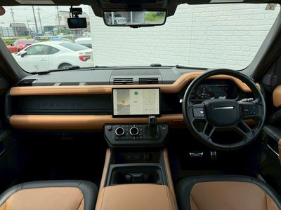 2023 LAND Rover DEFENDER thumbnail 38