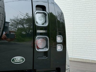 2023 LAND Rover DEFENDER thumbnail 33