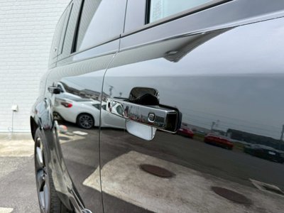 2023 LAND Rover DEFENDER thumbnail 18
