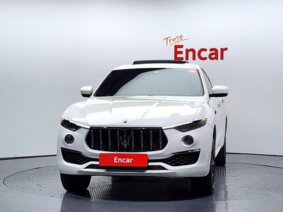 MASERATI LEVANTE - 2