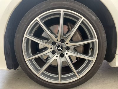 MERCEDES-BENZ E-CLASS - 8