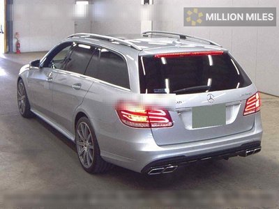 MERCEDES-BENZ E-CLASS AMG - 2