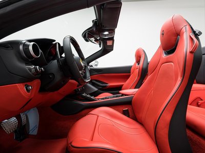 FERRARI PORTOFINO M - 5