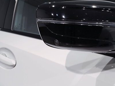 2025 BMW M3 TOURING 缩略图 18
